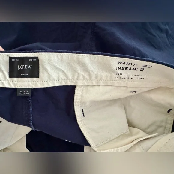 J Crew 5" stretch chino short Size 42 Navy - Picture 3 of 3